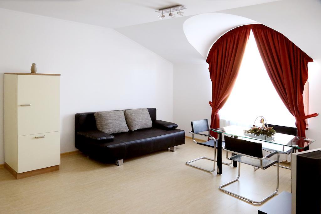 Vila Nona Apartment Сибиу Номер фото